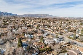 3bdrm Value and Comfortcheyenne Mountain Suburbs!