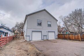 Pet-friendly 4 BR Family Stay Near Downtown