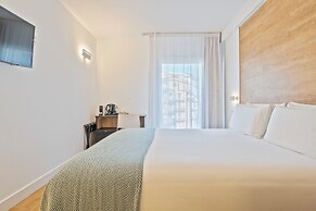 Uma Suites Ondarreta