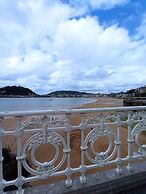 Uma Suites Ondarreta