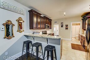 2BR Old Colorado City Retreat With Mtn View