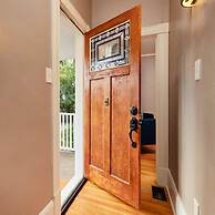 2BR Olympic Center Downtown