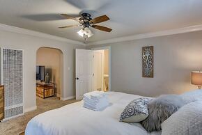 2 Bedroom near Parks, A Lake, Downtown