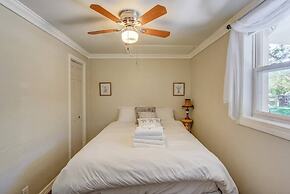 2 Bedroom near Parks, A Lake, Downtown