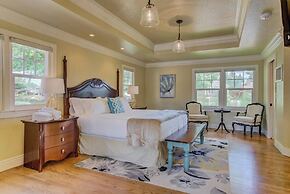 5BR Mnt Viewsdowntown Luxuryfirepit & RV Parking