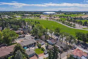 5BR Mnt Viewsdowntown Luxuryfirepit & RV Parking