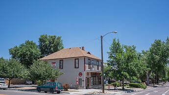 The Coffee Loft Above a Cafe Walk to Dwntn
