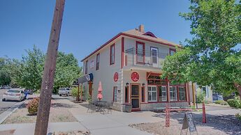 The Coffee Loft Above a Cafe Walk to Dwntn