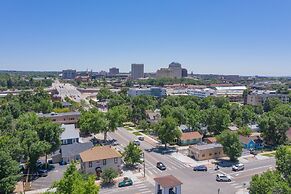 The Coffee Loft Above a Cafe Walk to Dwntn
