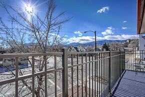 The Coffee Loft Above a Cafe Walk to Dwntn