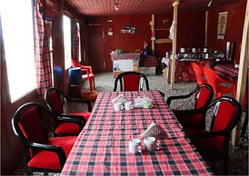 TIH Goodluck Camps and Guest House