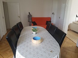 Classic Copenhagen City Apartment