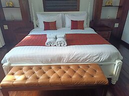 Cheva Gallery Boutique Hotel