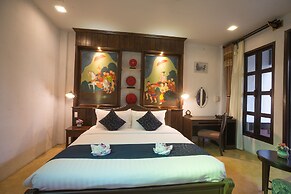 Cheva Gallery Boutique Hotel