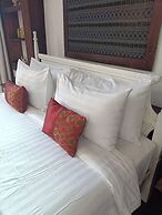 Cheva Gallery Boutique Hotel
