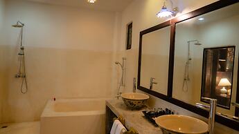 Cheva Gallery Boutique Hotel