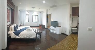 Cheva Gallery Boutique Hotel
