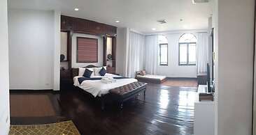 Cheva Gallery Boutique Hotel