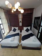 Cheva Gallery Boutique Hotel