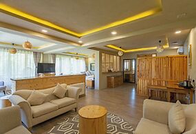 Stone Hedge Hotel - Hunder