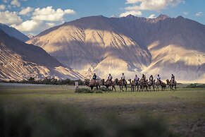 Stone Hedge Hotel - Hunder