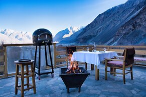 Stone Hedge Hotel - Hunder