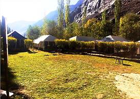 TIH Desert Oasis Camp - Hunder