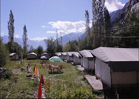 TIH Desert Oasis Camp - Hunder