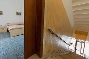 1131 Bilo Isola dei Conigli by Barbarhouse