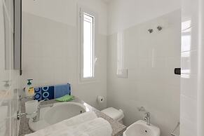 1659 Dodger House by Barbarhouse