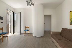 1659 Dodger House by Barbarhouse