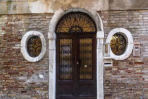 San Maurizio Luxury Suites