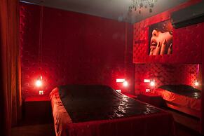 Madison Hotel & Suites - Adults Only