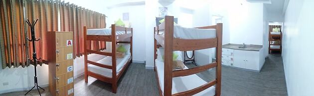 V - Rooms Hostel - Adults Only