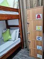 V - Rooms Hostel - Adults Only