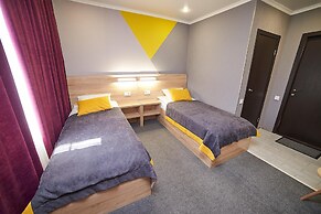 Luna Hotel