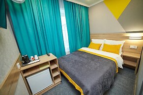 Luna Hotel