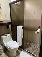 Hotel Mi Linda Tierra