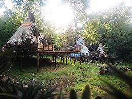 Magical Teepee Experience Hogsback - Glamping