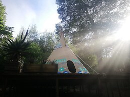Magical Teepee Experience Hogsback - Glamping
