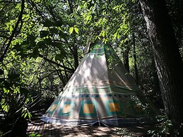 Magical Teepee Experience Hogsback - Glamping