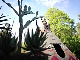 Magical Teepee Experience Hogsback - Glamping