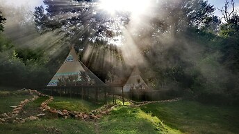 Magical Teepee Experience Hogsback - Glamping