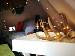 Magical Teepee Experience Hogsback - Glamping