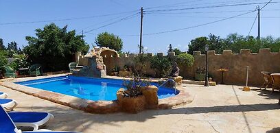 Castillo De Dona Maria