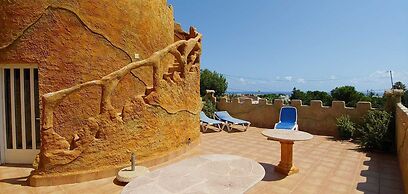 Castillo De Dona Maria