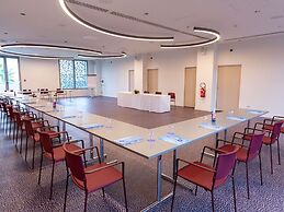 Novotel Convention And Spa