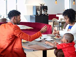 Novotel Convention And Spa