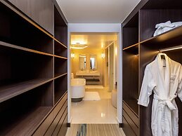 Novotel Convention And Spa