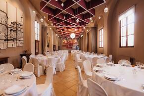Casa Regina Montis Regalis